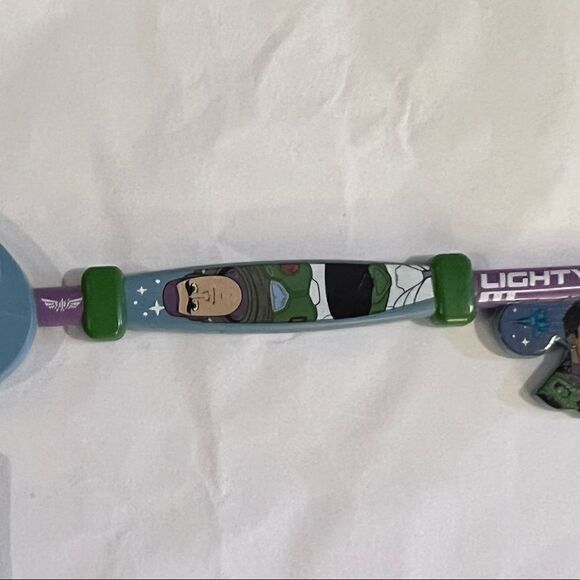 KEY Lightyear Collectable Key Disney Pixar NEW 2022 Limited - Picture 4 of 7